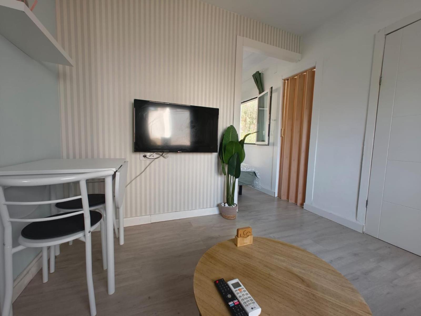 Cozy Studio In เดเนีย ภายนอก รูปภาพ